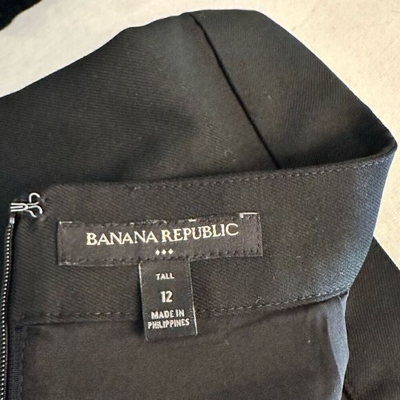 Banana Republic Flat Front Back Zip Career Pencil Skirt Black Size 12 - Picture 3 of 4